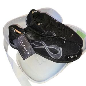 NFINITY ALPHA ECLIPSE NWT Sz 13 Adult Black Logo Cheer Cheerleading Shoes & Case
